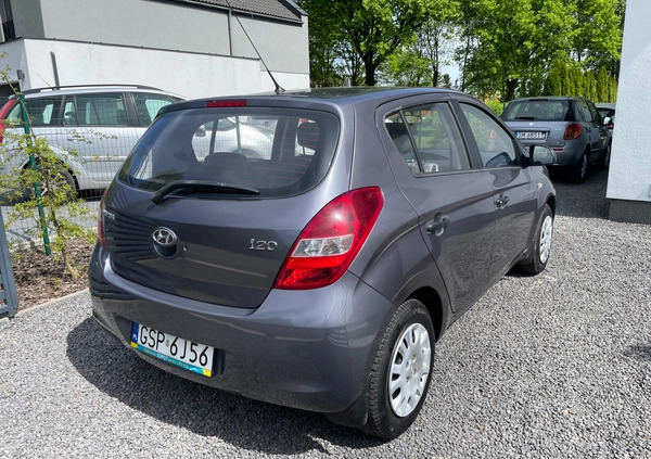 Hyundai i20 cena 21800 przebieg: 98000, rok produkcji 2010 z Oświęcim małe 211